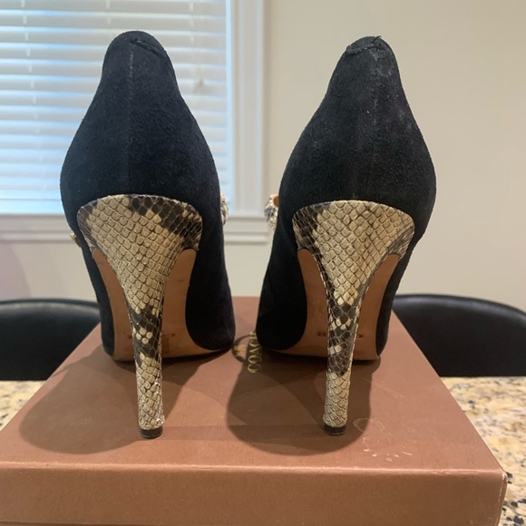 COACH Fulton Suede Black and Snake Skin Pumps - Picture 3 of 4